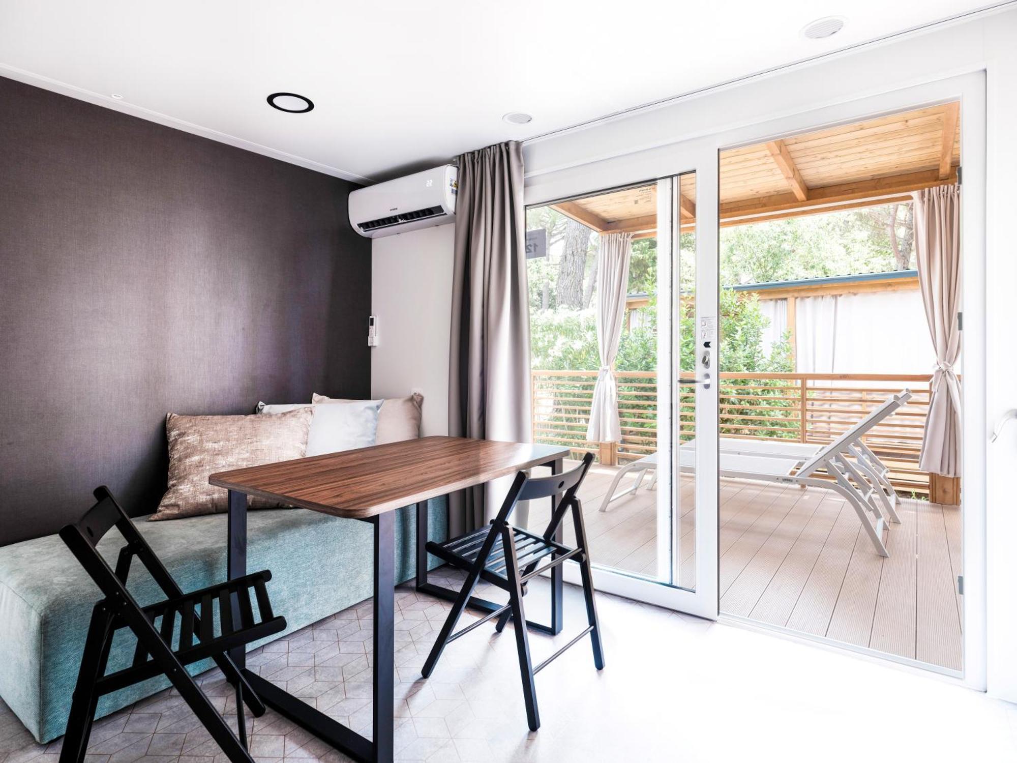 Zaton Holiday Resort Mobile Homes 宁 外观 照片